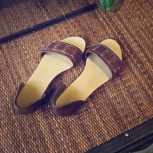 Brown, braided sandal-shoe w/open toe! Super cute.